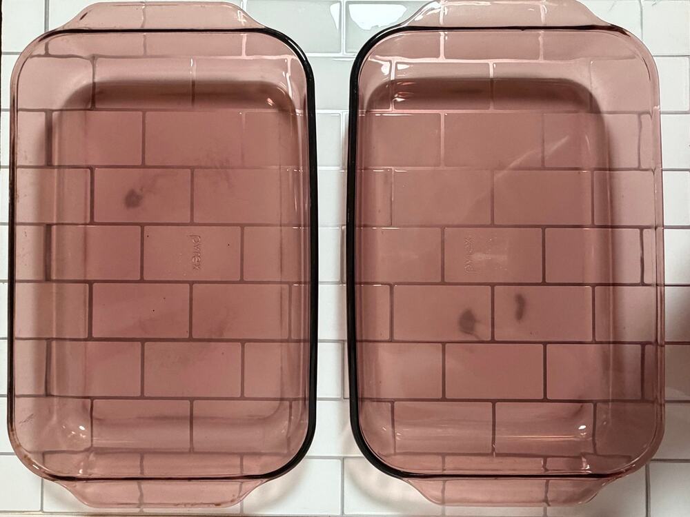 Vintage Pyrex Cranberry 13x9 Glass Baking Dishes 283-R 2Qt Set of 2 USA